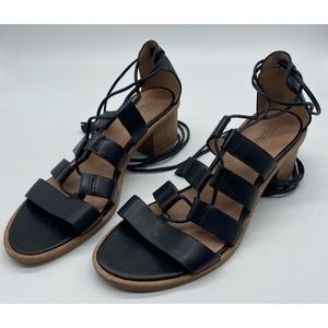 Madewell Black Strappy Sandals